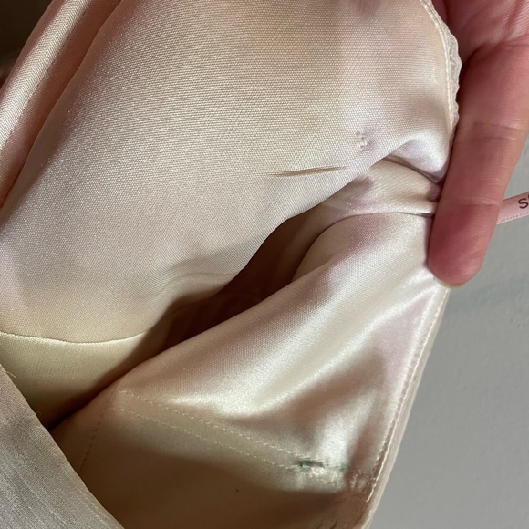 Elegant Cream Feathered Strapless Mini Dress - Picture 9 of 11